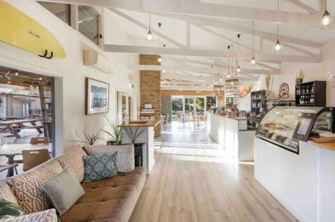 Villa Rural 5 Star Villa's With Amenities Cowes